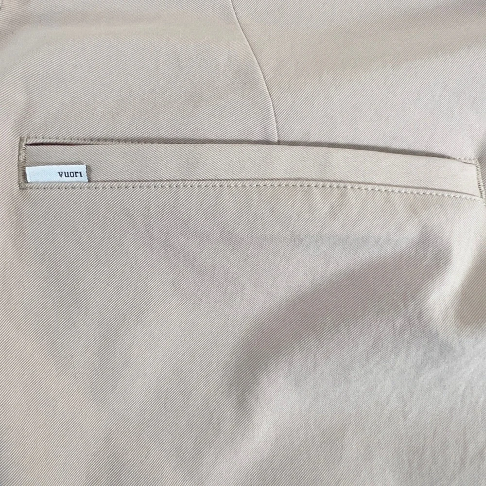 Vuori Cascade Pant Mens 38 Khaki Tan Technical Chino V427 Stretch Trousers